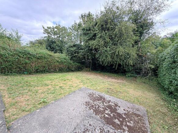 3 bed Semi-Detached for sale Image 4