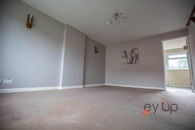 3 bed Terraced for sale Image 10