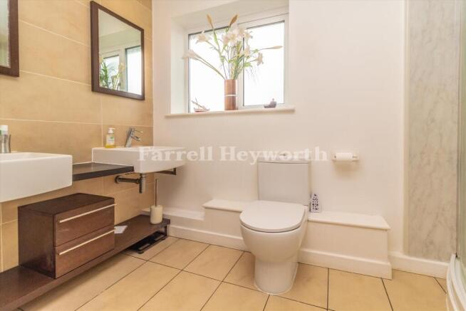 Shower Room image 2