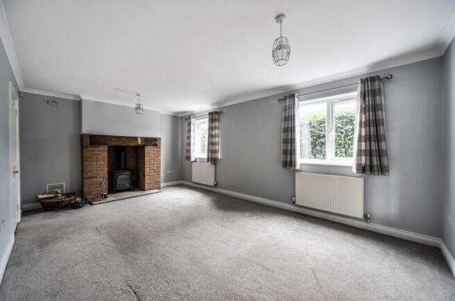 1360878-12-68dfc5...