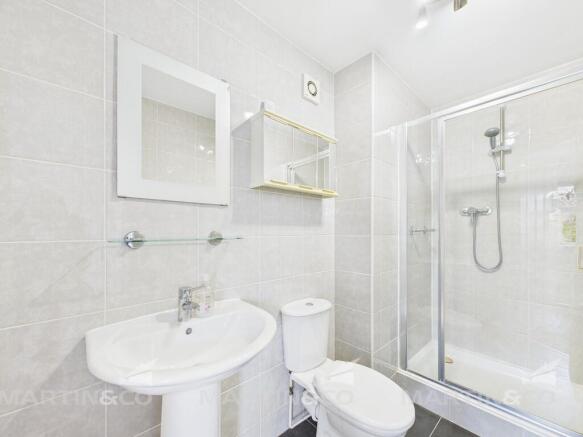 CAM02406G0-PR0435...