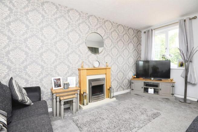 Lounge: