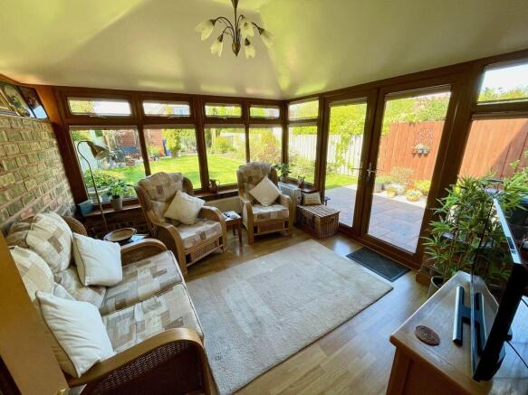 Old Meadow Court, Llay, Wrexham photo 5