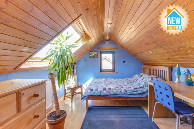 BEDROOM FOUR:
