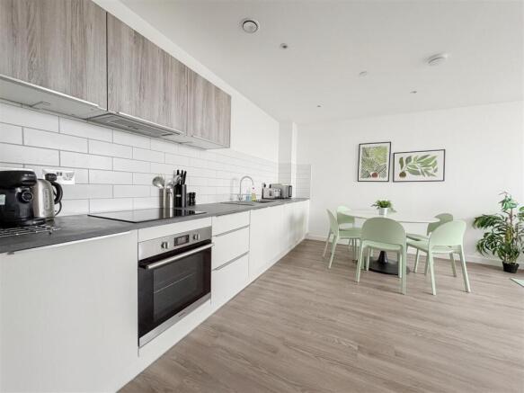 Living Room / Kitchen