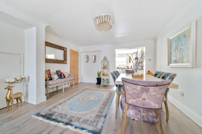 35-681515ddadc8a-...