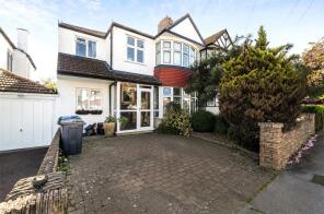 9, Sundial Avenue, South Norwood, London SE25 4BU