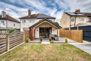 10 Avondale, Derby Road, Matlock DE4 4AS