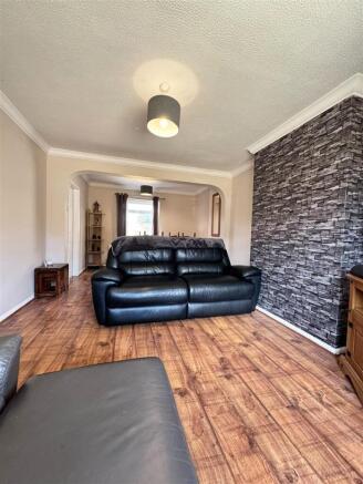 2 bed House for sale Image 6