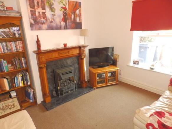 Photo 3