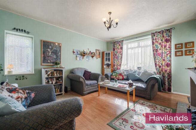 Merryhills Court-10.jpg