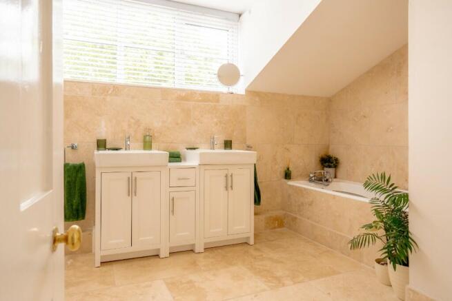 Bath-shower suite