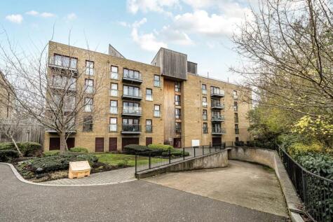 Kings Mill Way, Denham, Uxbridge