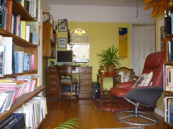 Photo 5