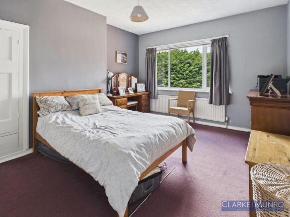 4 bed Semi-Detached for sale Image 10
