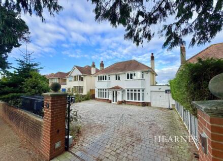Harewood Avenue, Boscombe East, Bournemouth, BH7
