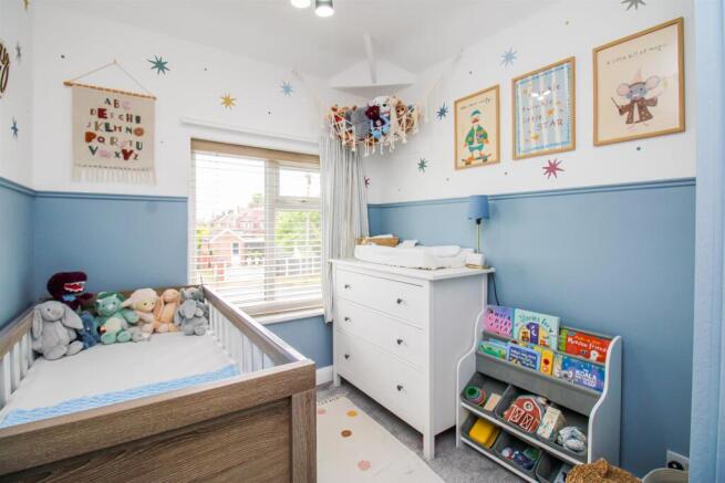 3 bed Semi-Detached for sale Image 11