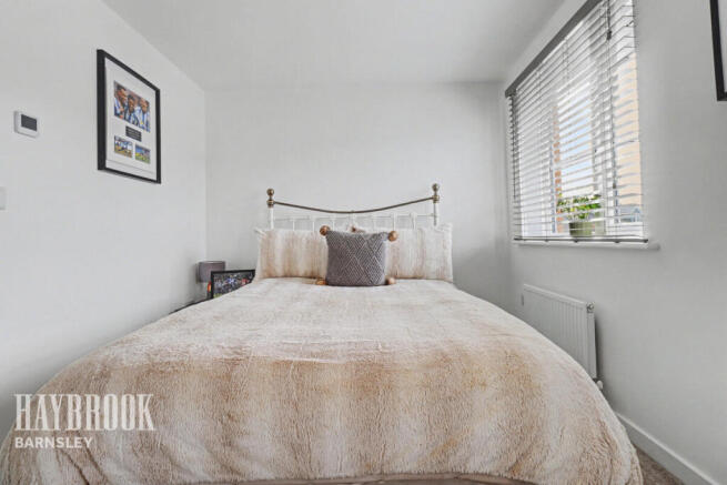 2 bed Terraced for sale Image 11