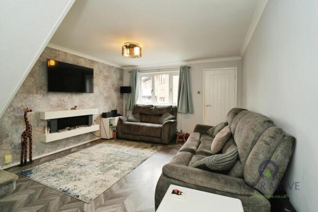 2 bed Semi-Detached for sale Image 11