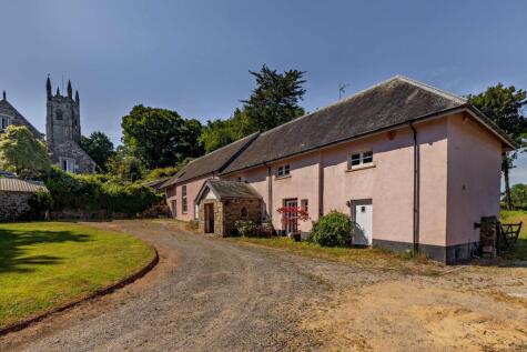 Vicarage Road, Okehampton, Devon, EX20 1LE