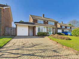 7, Forestfield, Horsham RH13 6DY