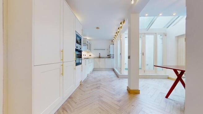 Bright modern kitchen with stylish finishes...
