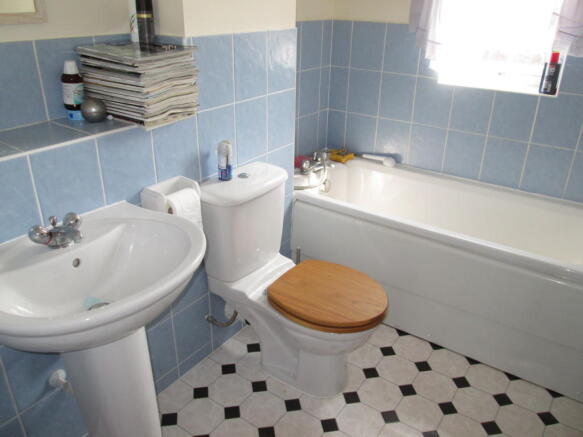 Photo 6