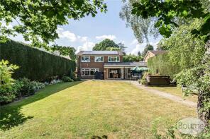 7, Fernhill Close, Woking GU22 0DJ