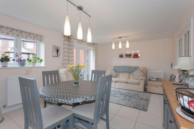 LIVING DINING KITCHEN 