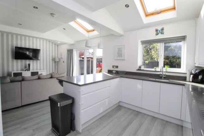 Kitchen/Family Room
