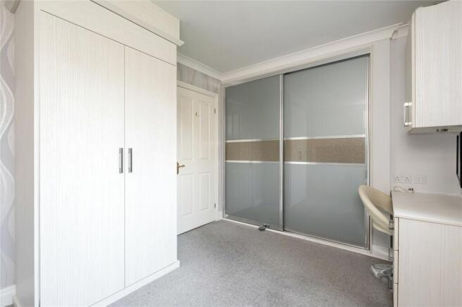 2 bed Link Detached House for sale Image 12