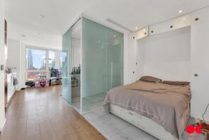 Apartment 2207, 4 Ontario Tower, Fairmont Avenue, London E14 9JD