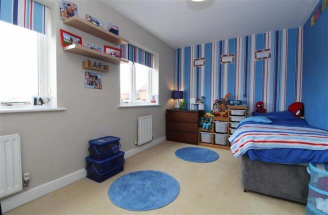Photo 10