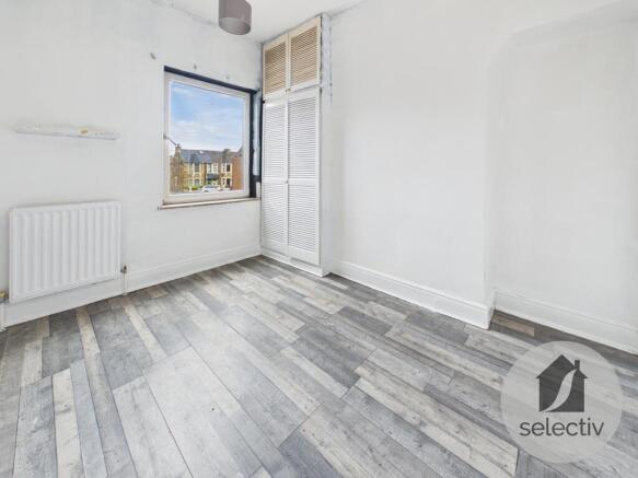 4 bed Terraced for sale Image 9