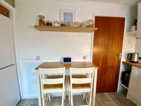 New Kitchen 2.jpg