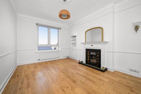 7a, Station Road, Newtongrange, EH22 4NB