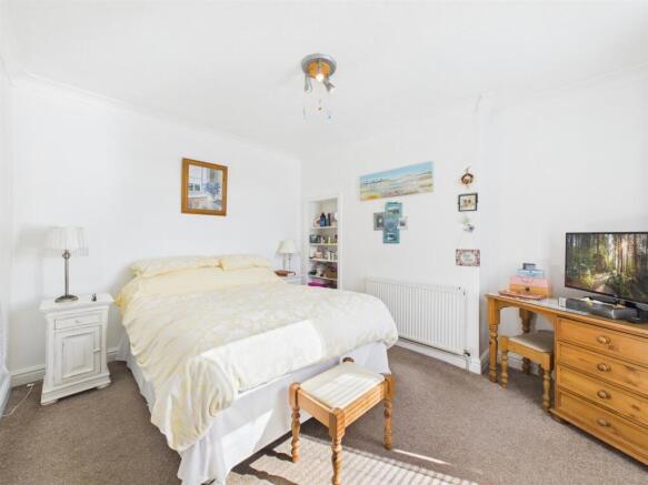 3 bed Semi-Detached for sale Image 7