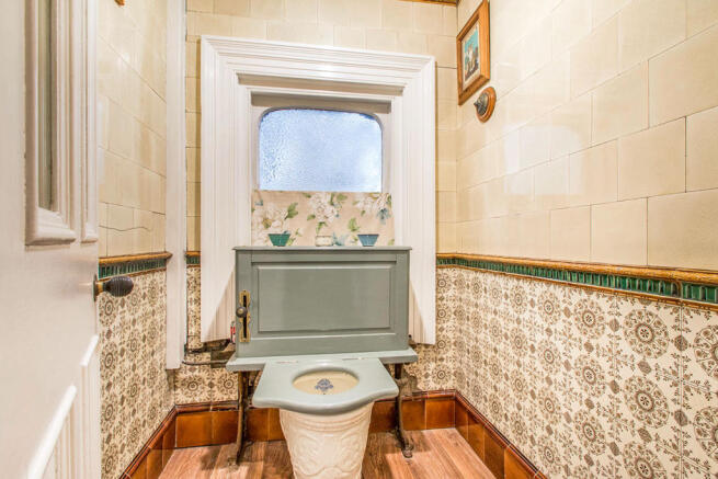 Victorian Wc