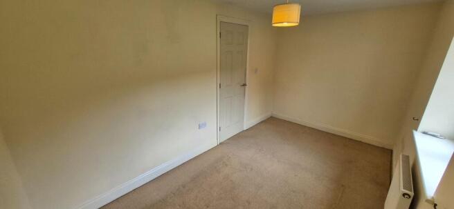 2 bed Semi-Detached for sale Image 11