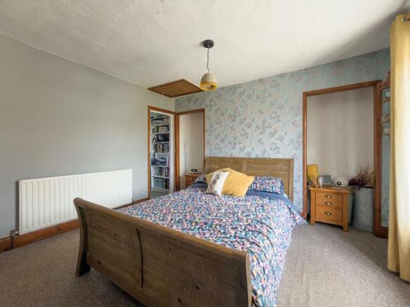 2 bed Terraced for sale Image 11