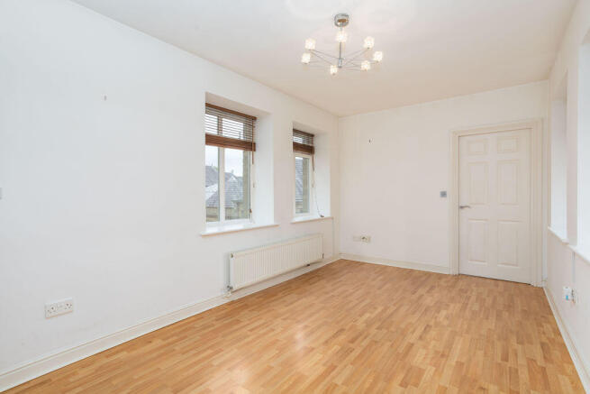1 bed Apartment for sale Image 7