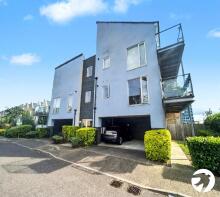 89, Redshank Road, St Marys Island, Chatham ME4 3RE