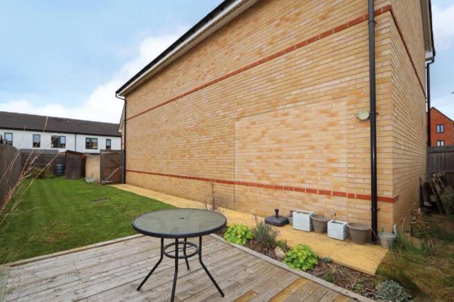 Tarka Mews, Broughton, Milton Keynes, Buckinghamshire, MK10 photo 2