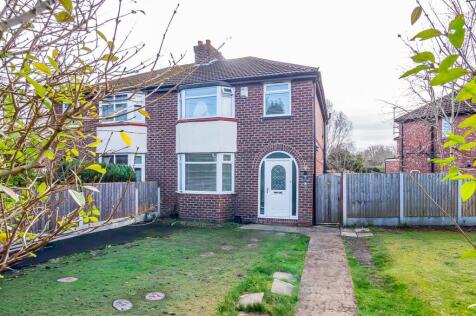 Sevenoaks Avenue, Davyhulme, Manchester, M41