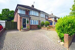 17, Lyndhurst Avenue, Rainham, Gillingham ME8 0HE