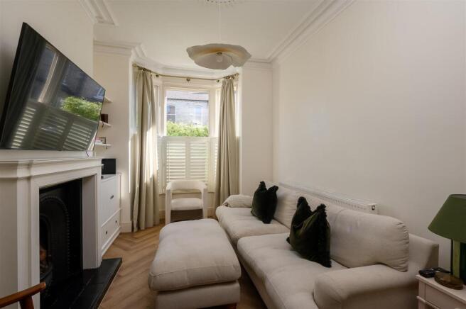 3 bed Town House for sale Image 10