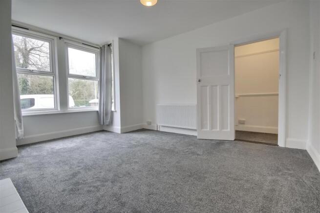Apartment in Portsmouth - View 4