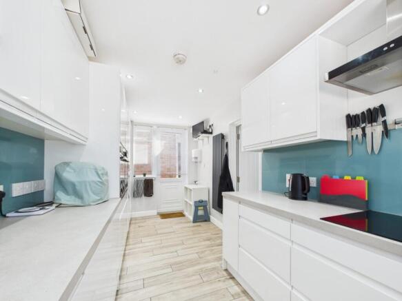 Kitchen- Annex