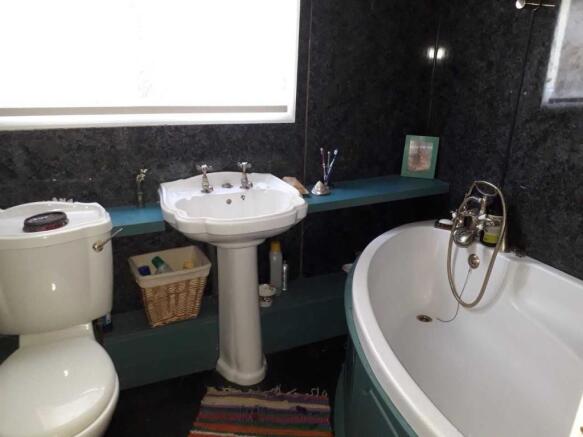 Photo 8