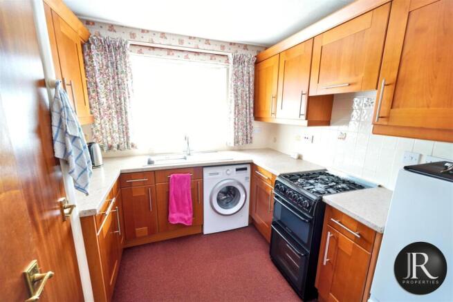 Edwards Close, Church Street, Rugeley photo 4